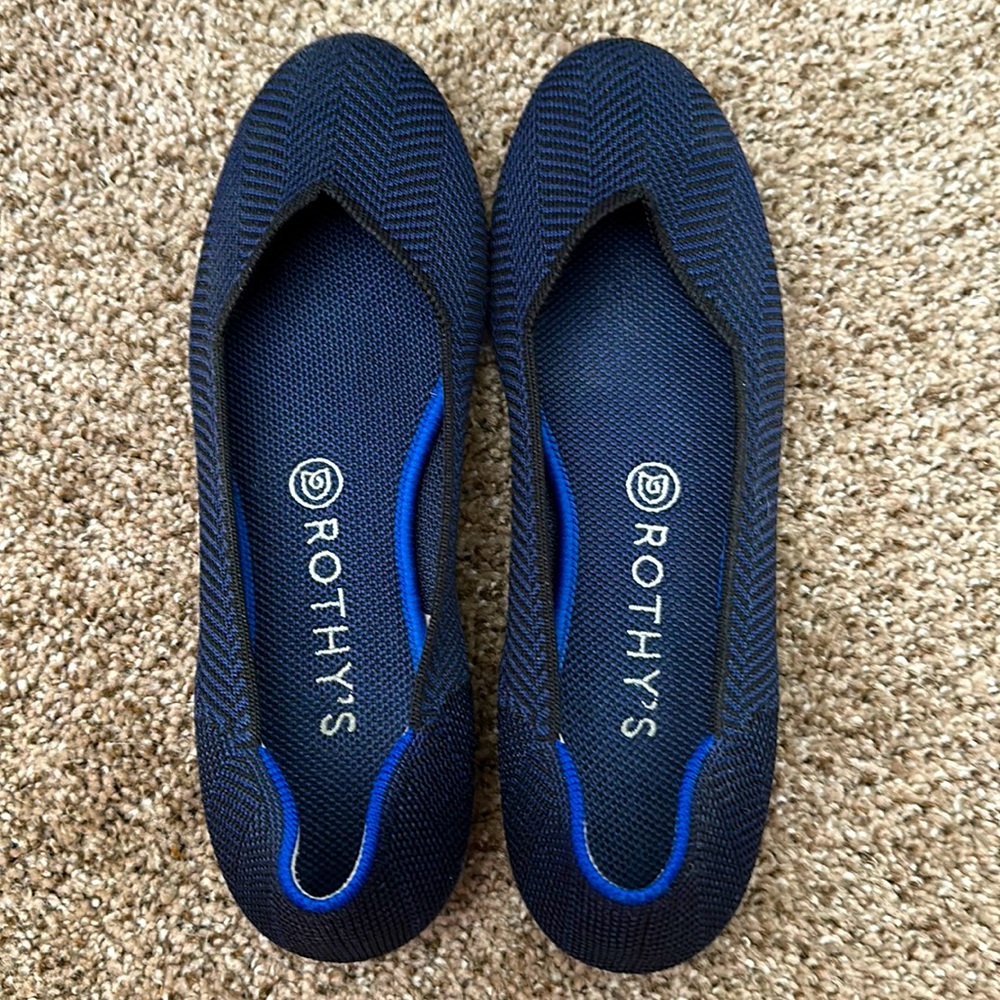 Rothy’s 8.5 - blue ballet flat